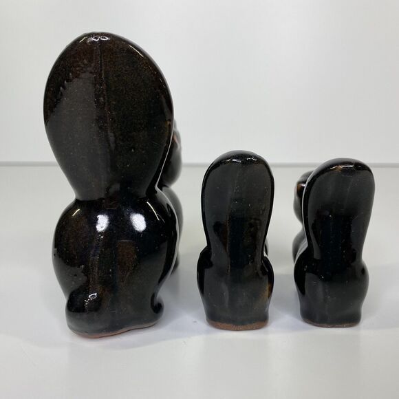 3 Vintage Skunk Figurines Stamped Japan Redware Pottery Hand Painted Doe Kits - Picture 5 of 10